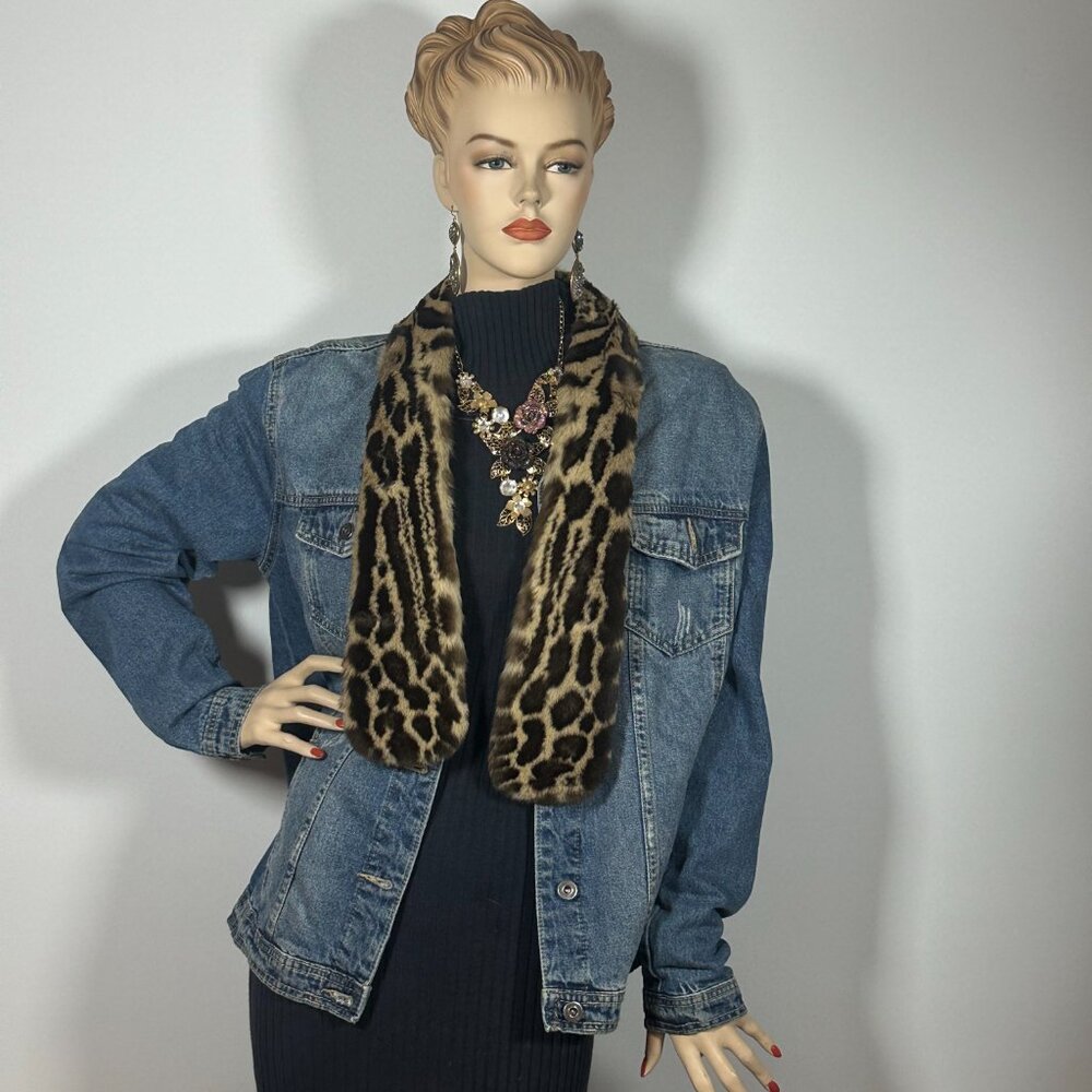 Animal Print Rex Chinchilla Collar